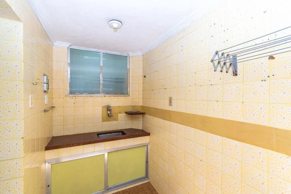 Rental apartment with a laundry area — photo 5