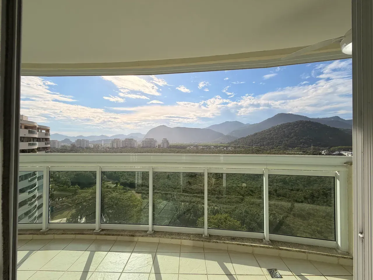 Duplex penthouse furnished with 4 bedrooms 235 m² — photo 16