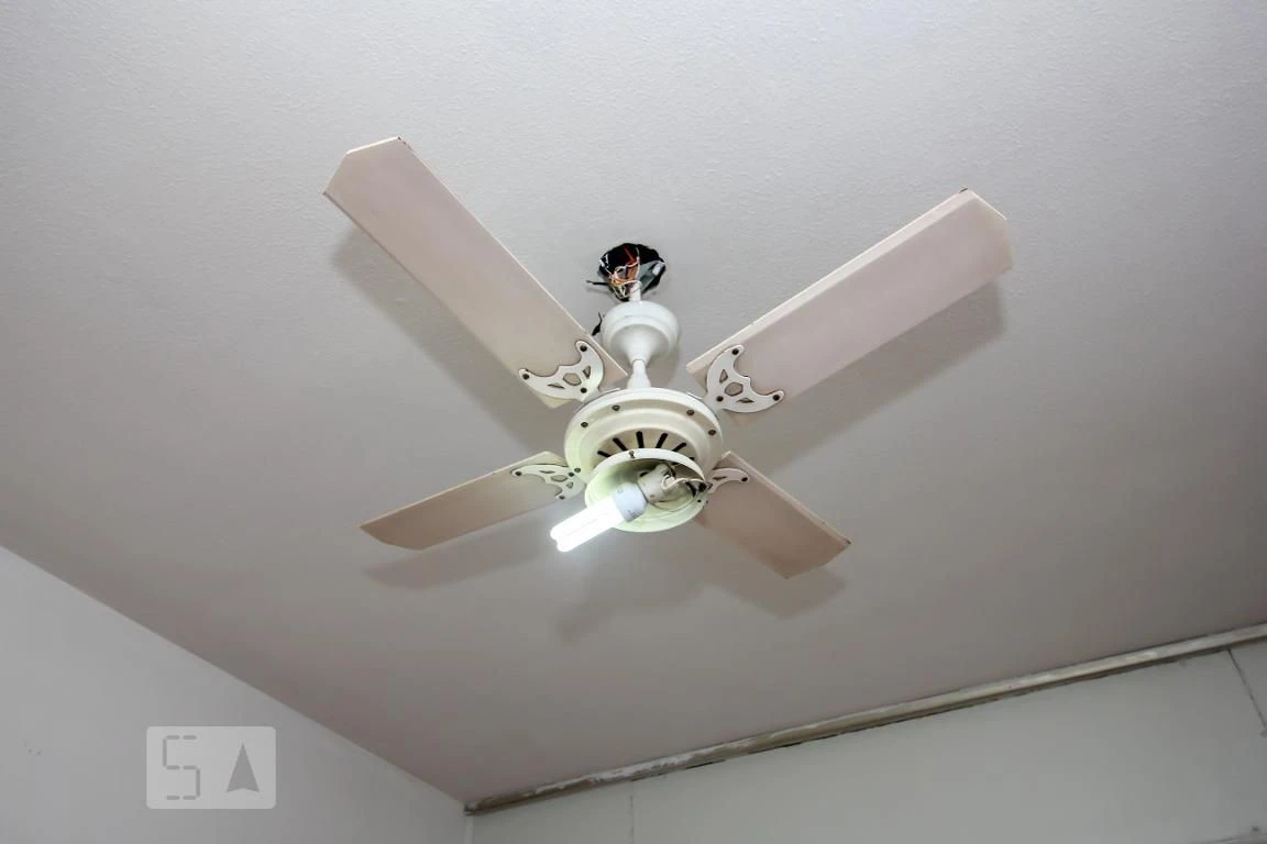 Rental apartment with 2 bedrooms and a balcony — photo 11