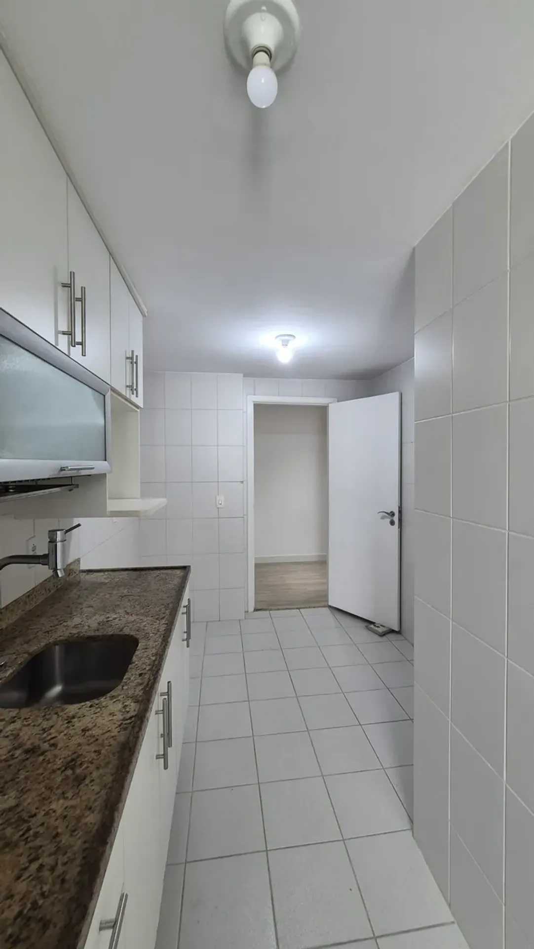 Apartment on the 6th floor with wood or laminate floors — photo 13