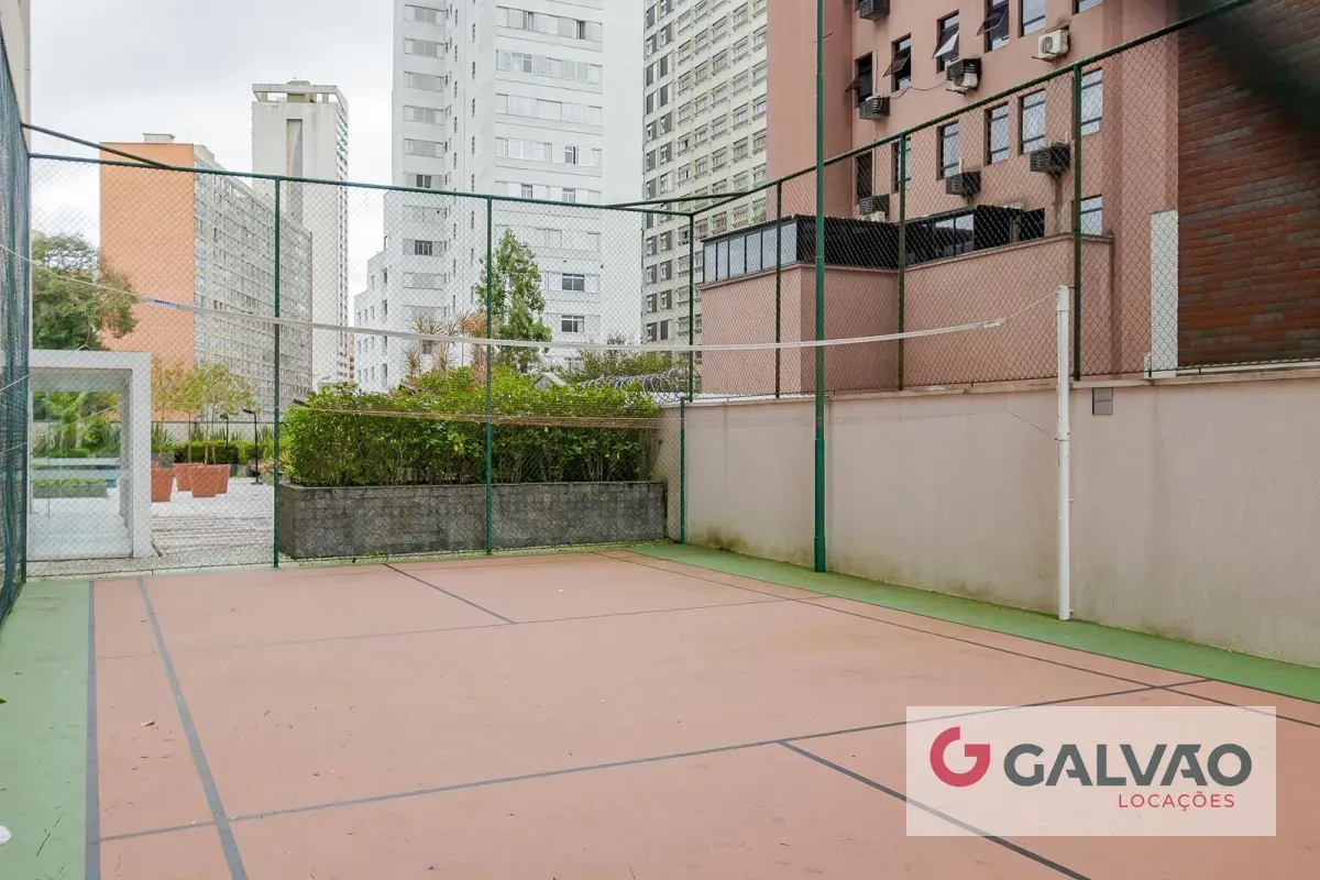 Apartamento amueblado de 1 dormitorio y balcón — photo 21