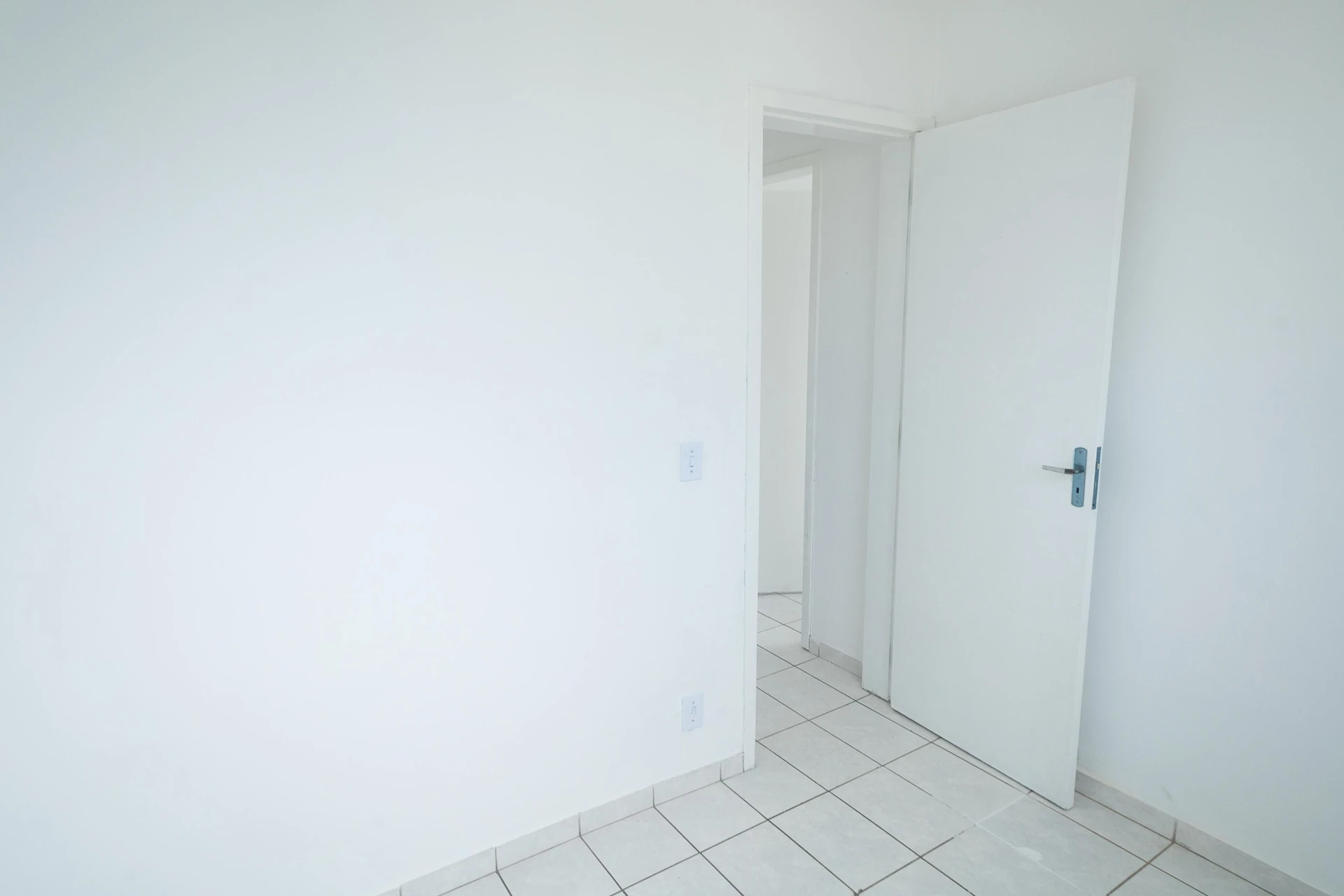 2-bedroom apartment with private garden and 1 parking spot — photo 18