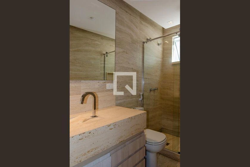 Casa de 4 quartos com 234 m² e 6 banheiros — photo 31