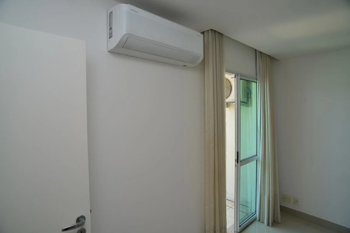 3-bedroom apartment in a building with a sauna — photo 50