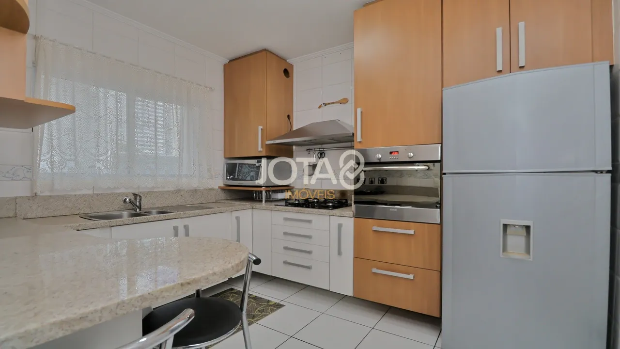 Furnished house with 3 bedrooms and a balcony — photo 5