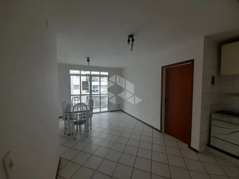Квартира 48 м² с 1 спальней и балконом — photo 13