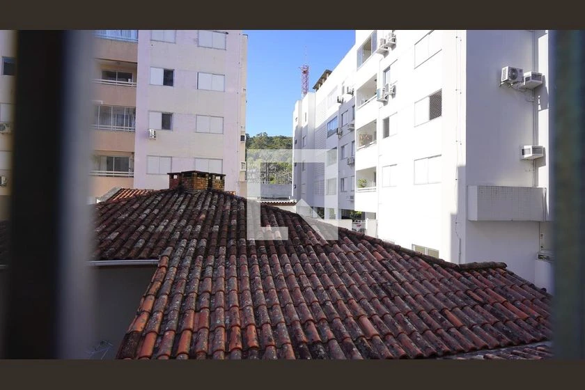Rental apartment with 3 bedrooms and a balcony — photo 12