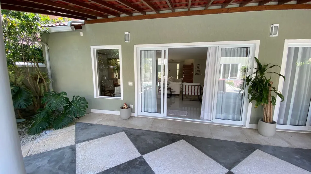 500 m² house with 4 bedrooms and a terrace — photo 41