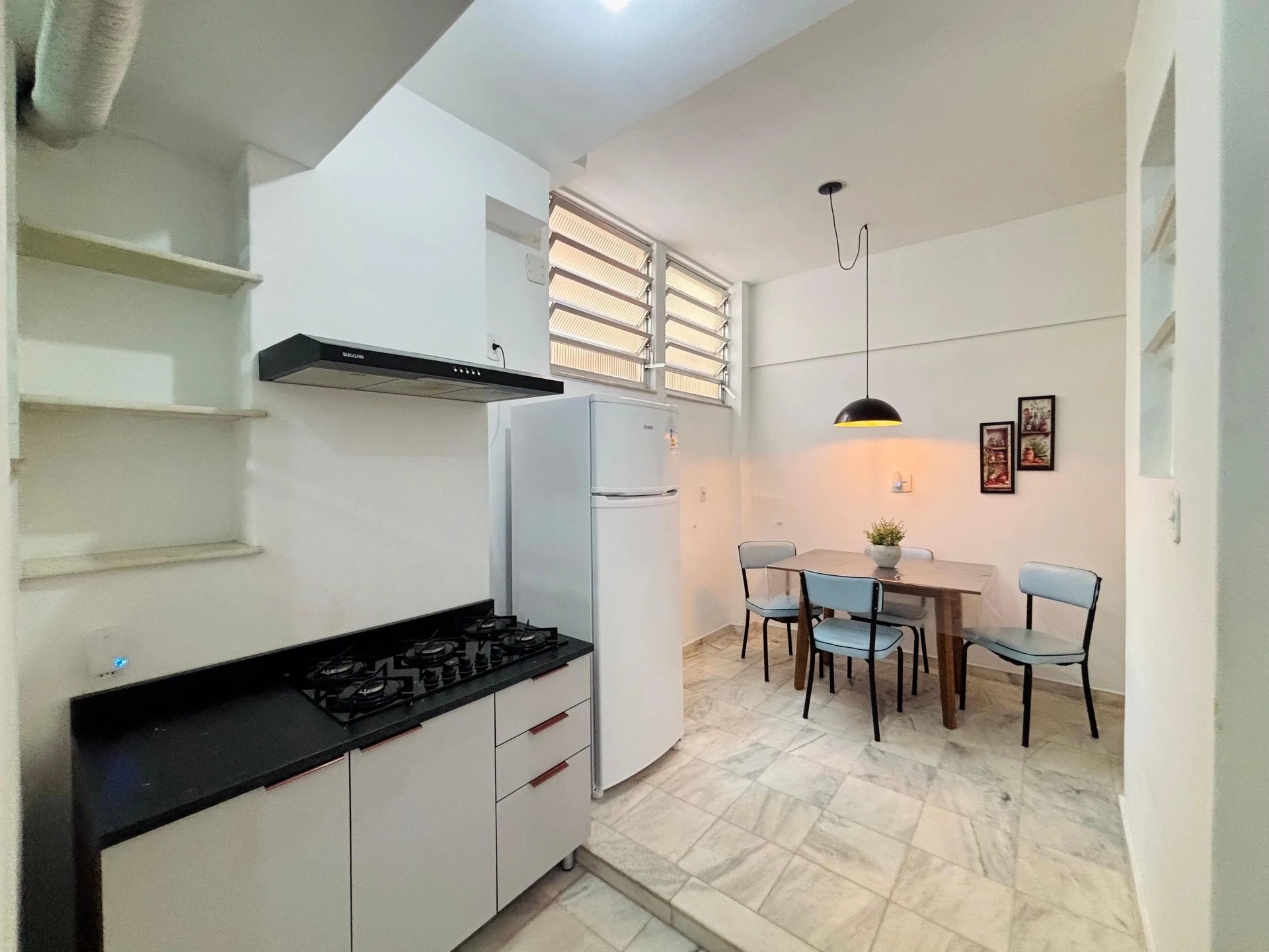 Furnished 2-bedroom, 80 m² apartment in Rio de Janeiro — photo 2