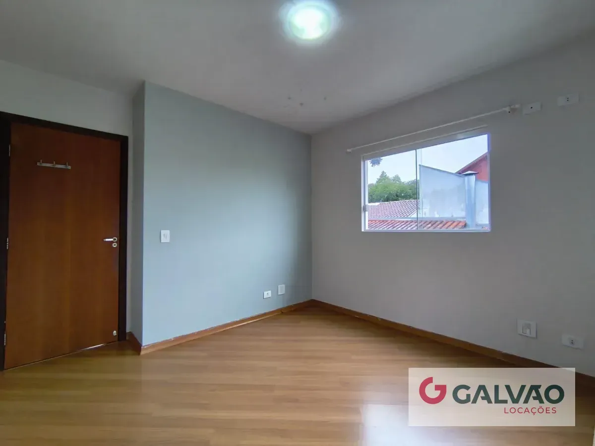 Будинок 185 м² із садом та гардеробною — photo 29
