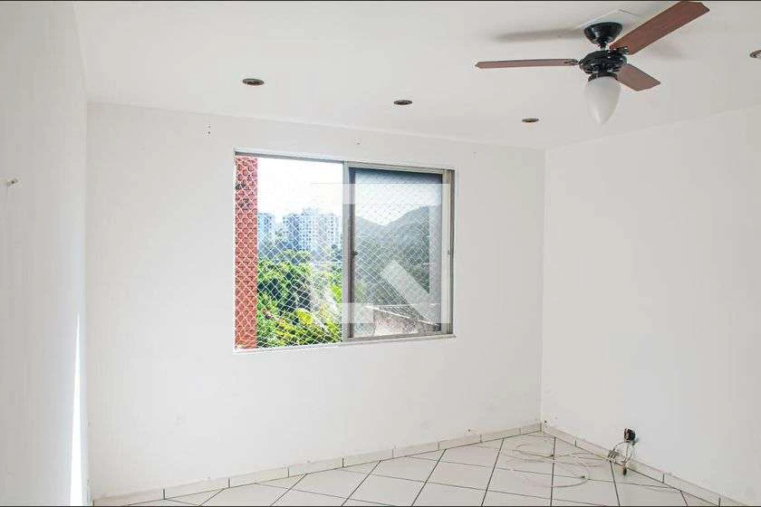 Apartamento para aluguel com 2 quartos e 1 vaga, 60 m² — photo 3