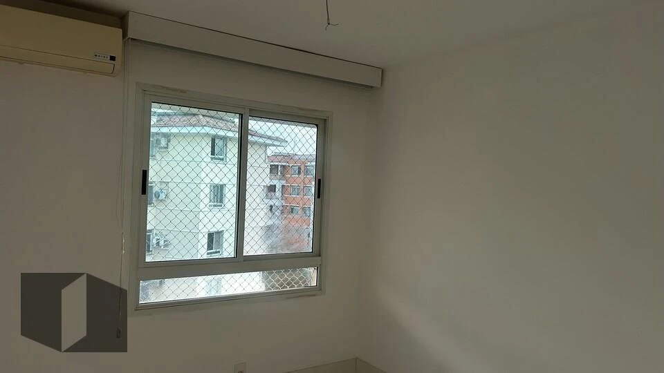 Квартира з 3 спальнями та заскленим балконом — photo 11