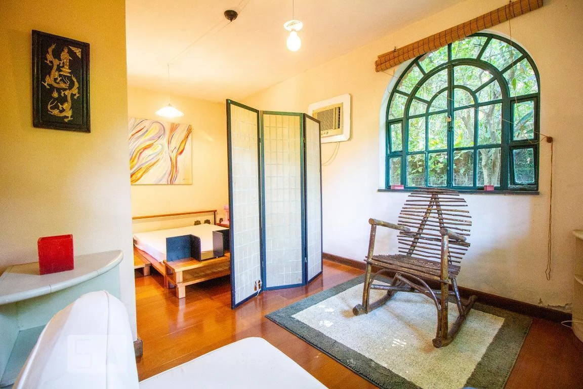 Casa de 600 m² com 4 quartos, 2 suítes e 5 banheiros — photo 19