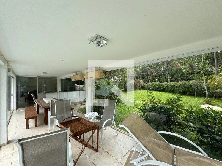 1000 m² house with a washing machine and a bathtub — photo 49