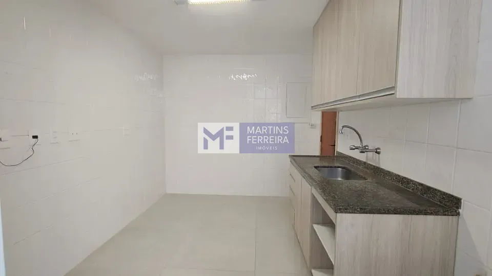 Apartment with 3 bedrooms and shared BBQ space — photo 12