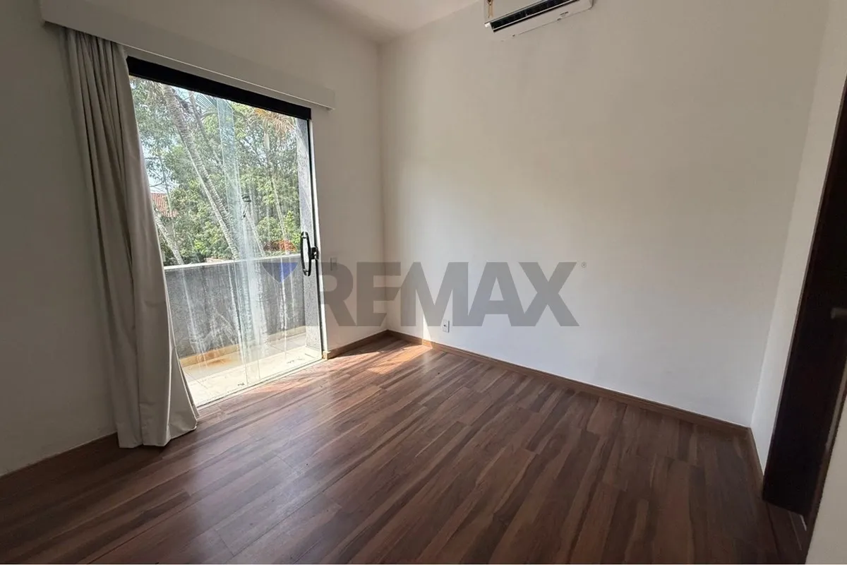Casa de 580 m² con 5 dormitorios y 6 plazas — photo 49