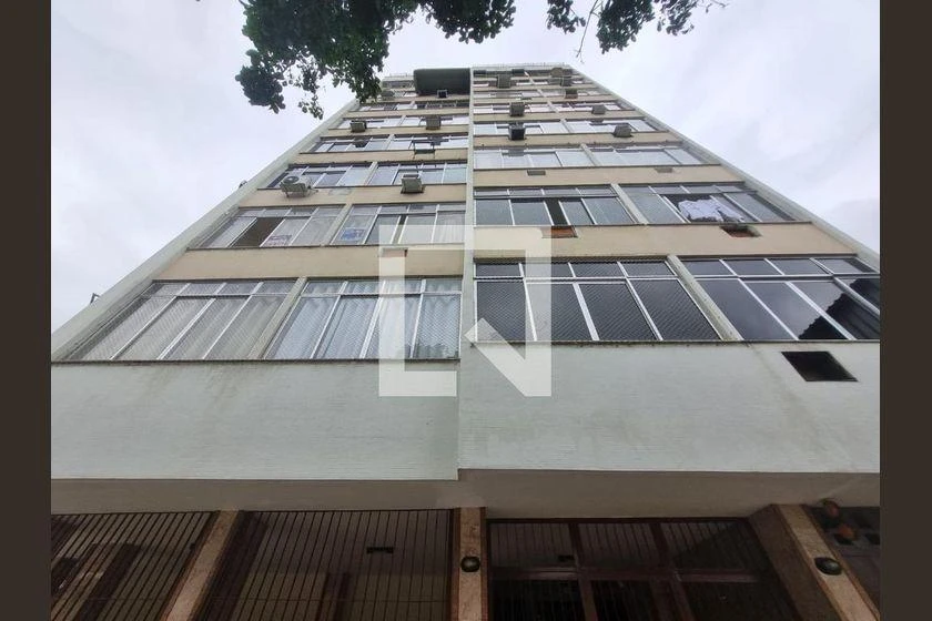 Apartamento de 86 m² com 3 quartos e cozinha fechada — photo 41
