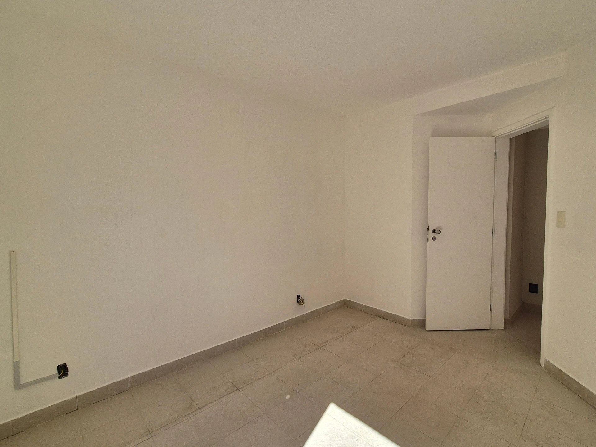 Rental apartment with 2 bedrooms and a balcony — photo 29