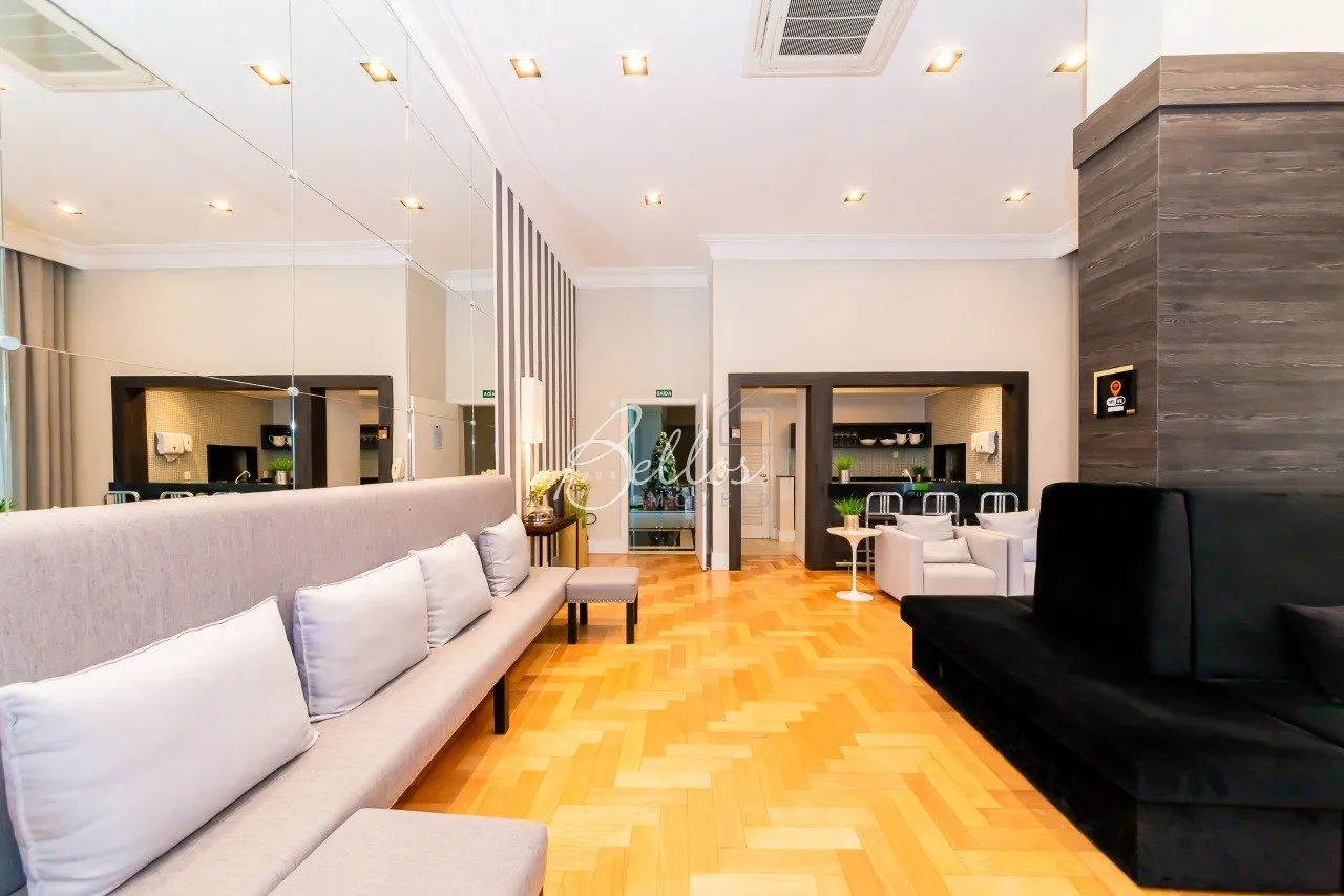 2-bedroom apartment with en-suite baths and open kitchen — photo 48