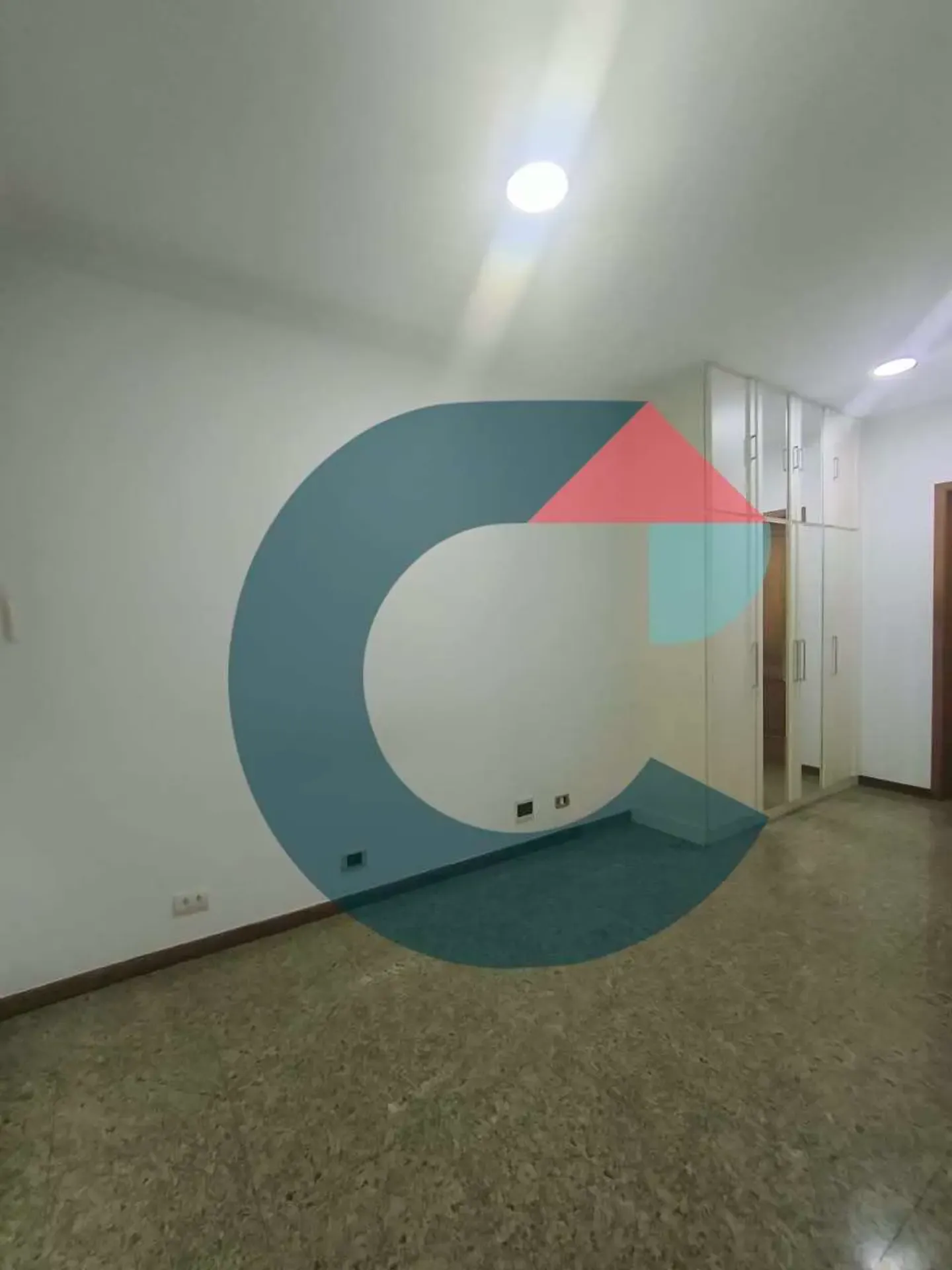 Departamento en piso 2 con bañera — photo 22