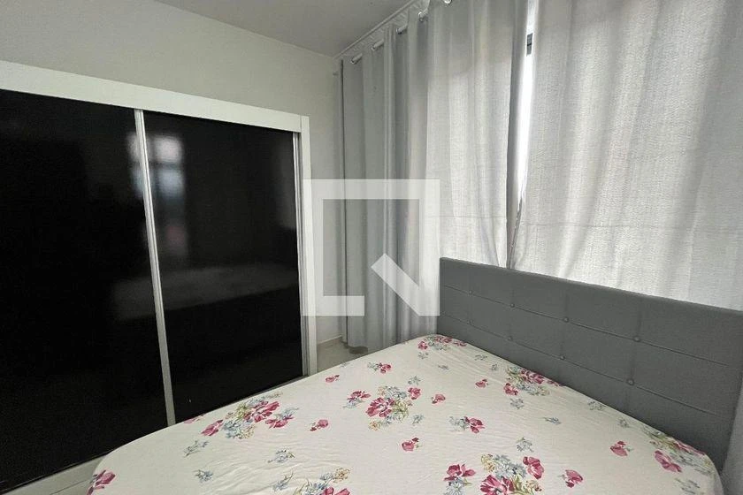 Furnished 1-bedroom apartment with 45 m² and 1 bathroom — photo 4