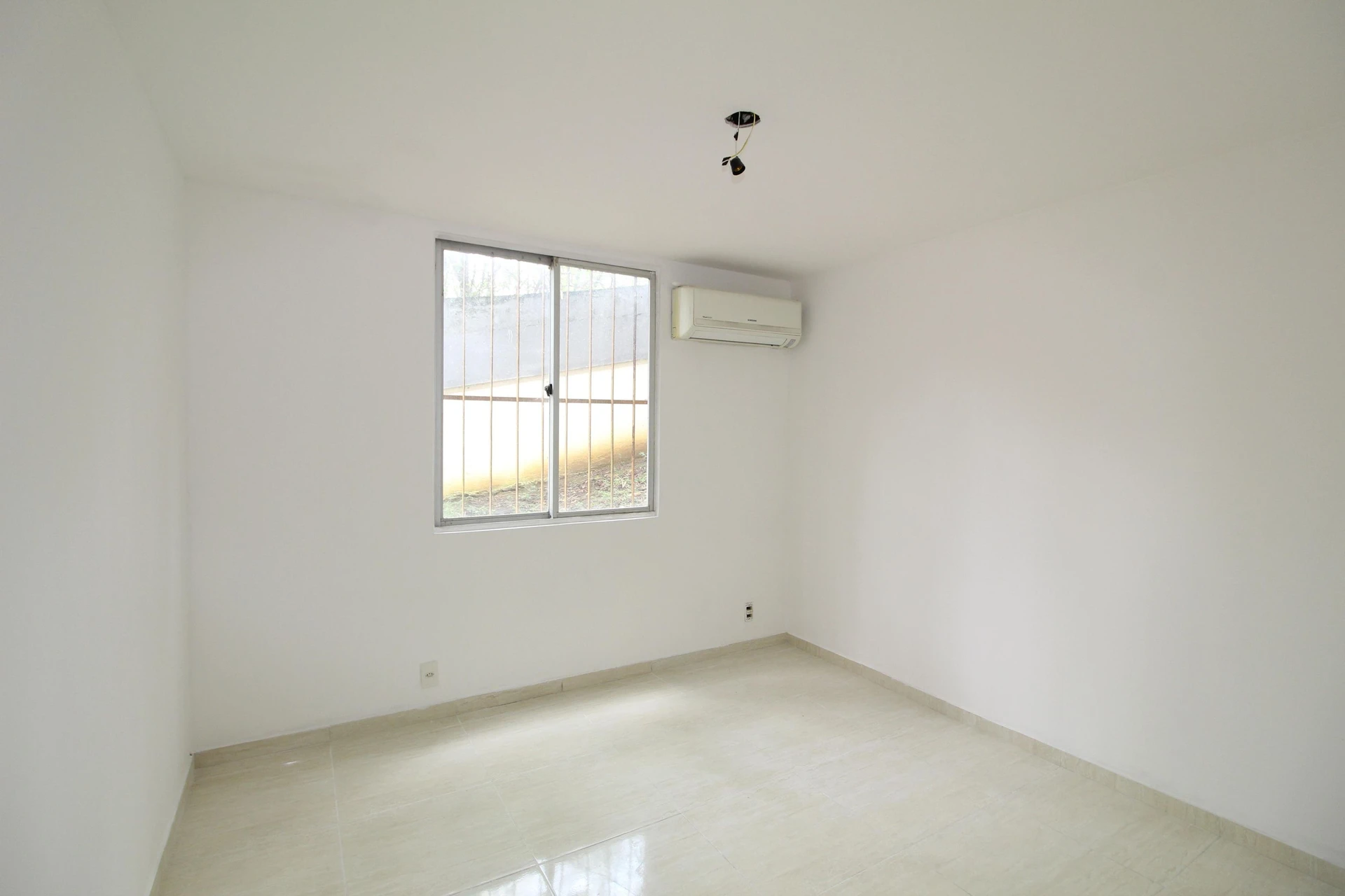 2-bedroom apartment with 1 parking spot and pet-friendly — photo 5