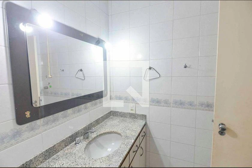 Apartamento de alquiler con 3 dormitorios y 98 m² — photo 16
