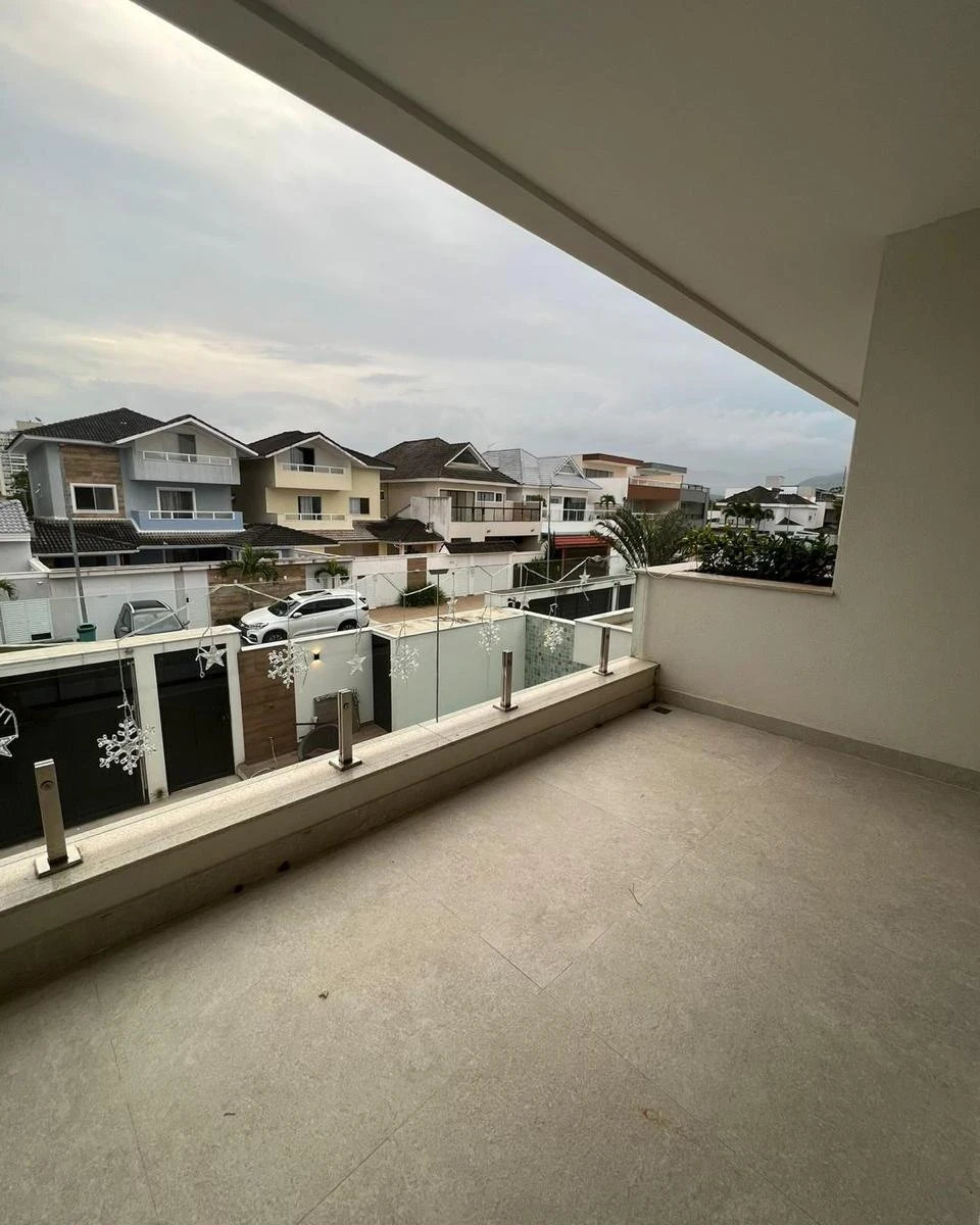 Casa en alquiler con 4 suites y cocina abierta — photo 18