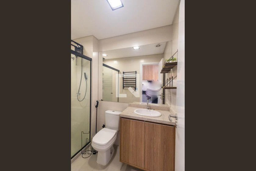 One-bedroom apartment with a home office in Curitiba — photo 36