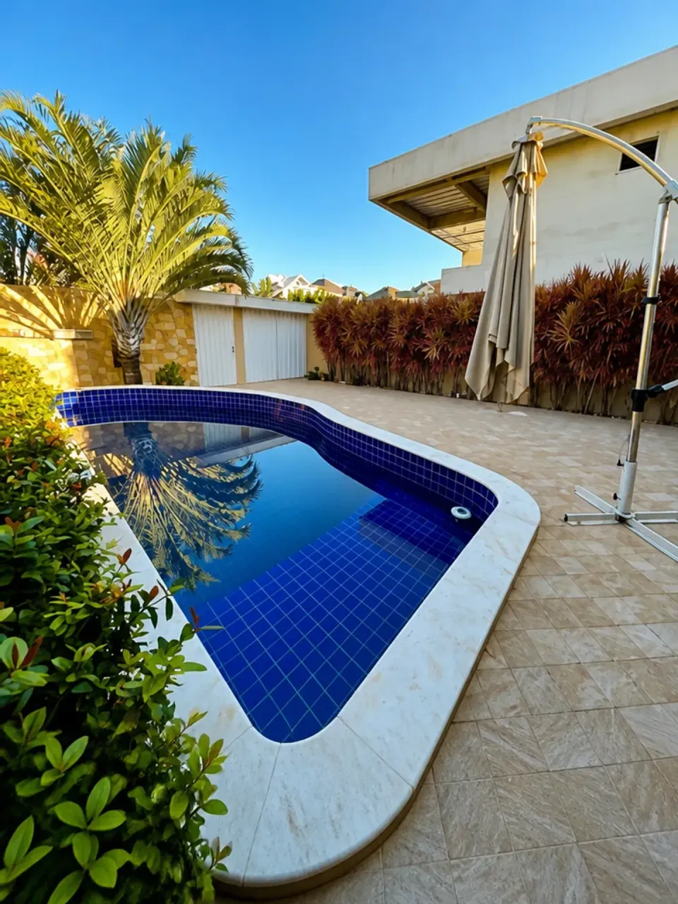 Casa triplex mobiliada com 5 suítes e 330 m² — photo 10