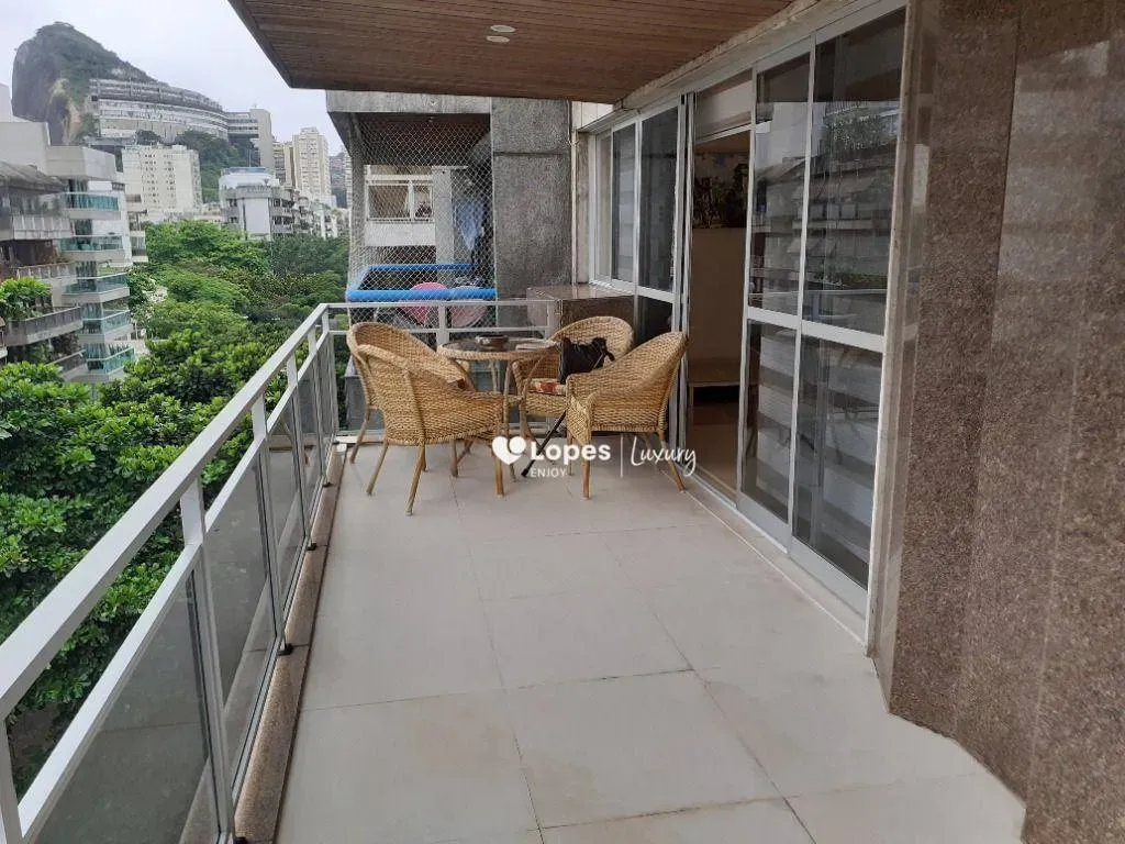 Triplex penthouse with 4 bedrooms and 3 suites, 2 parking — photo 36