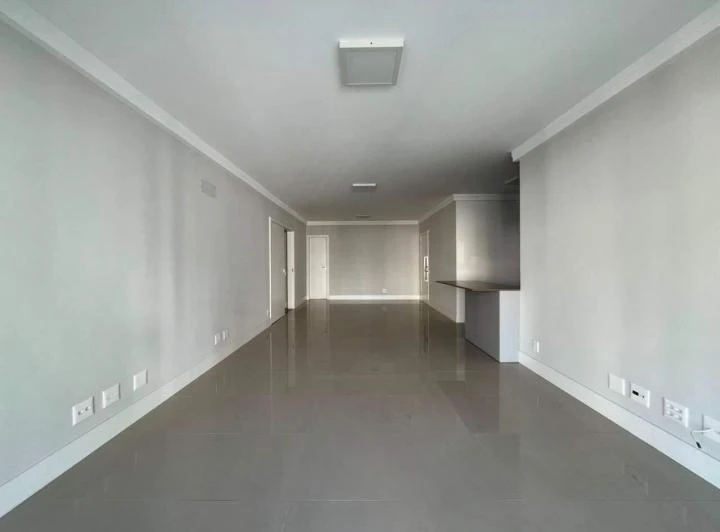 Apartamento de 200 m² com 3 suítes e piscina no prédio — photo 7