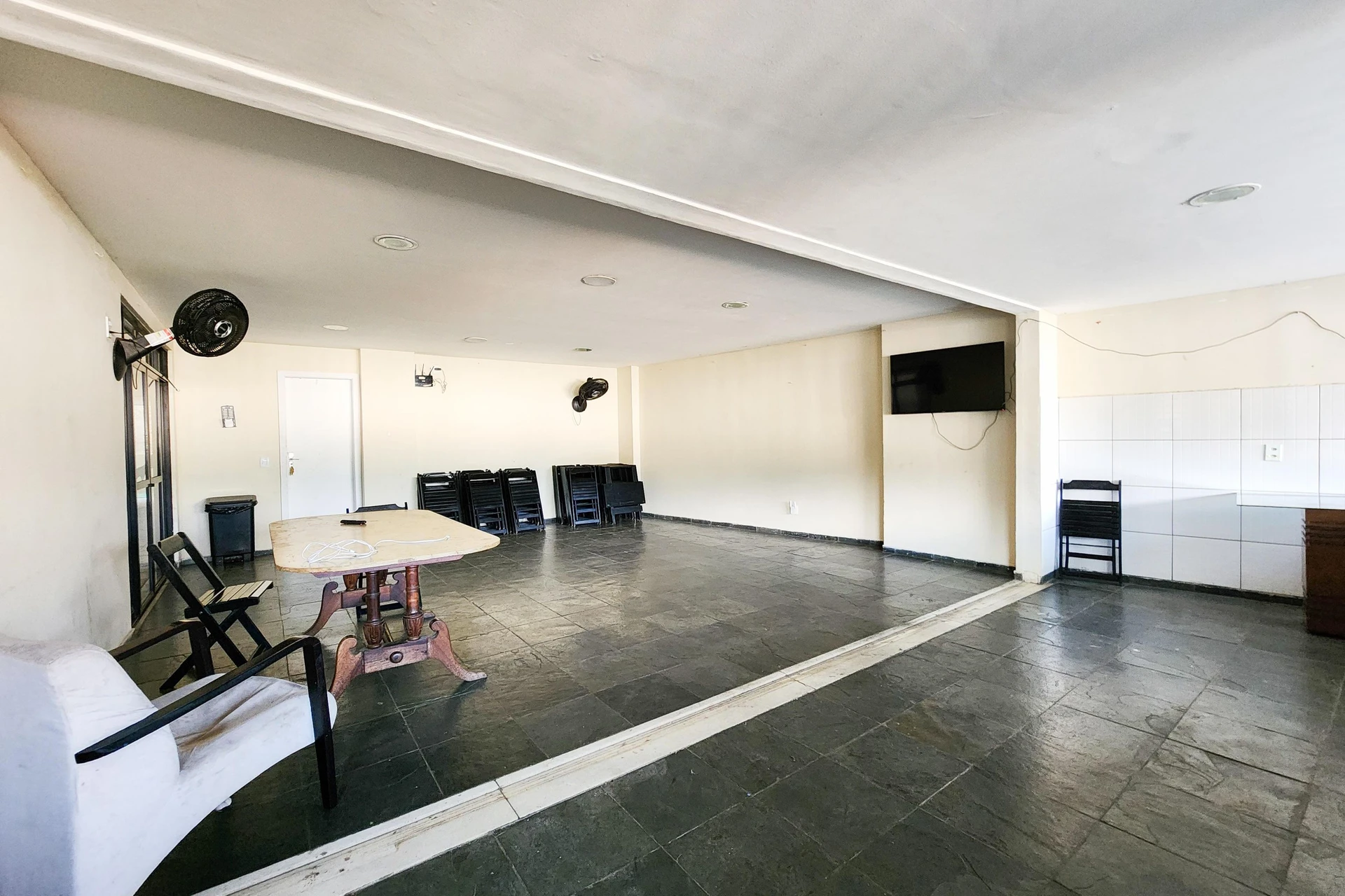 Apartamento para locação com 2 quartos, varanda e 2 banheiros — photo 42