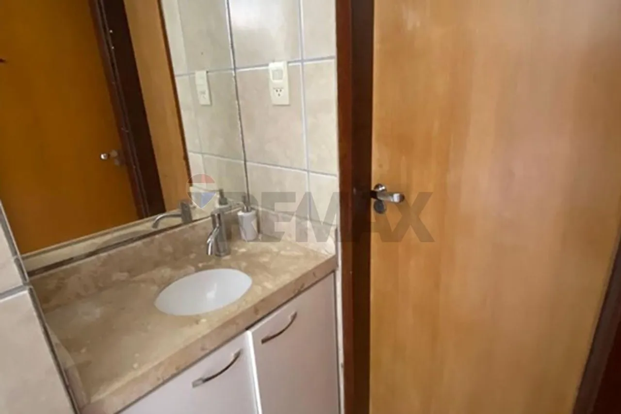 Вид на воду и 1 спальня: квартира 32 м² — photo 14