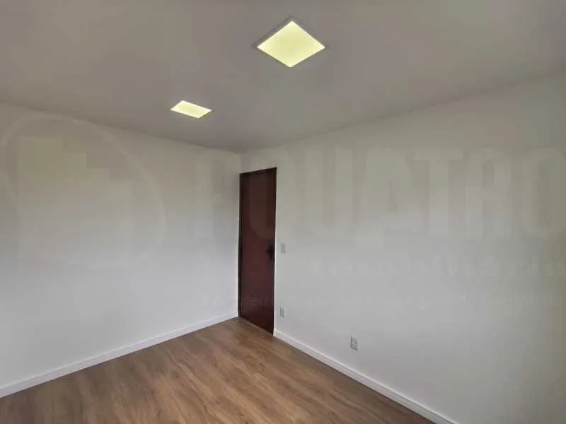 3-bedroom apartment with a mountain view — photo 16