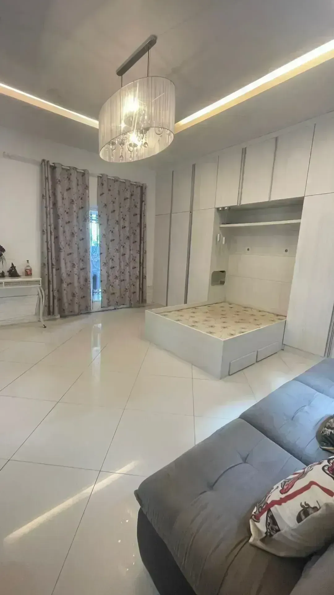 Furnished house with 5 en-suite bedrooms and 10 baths — photo 14