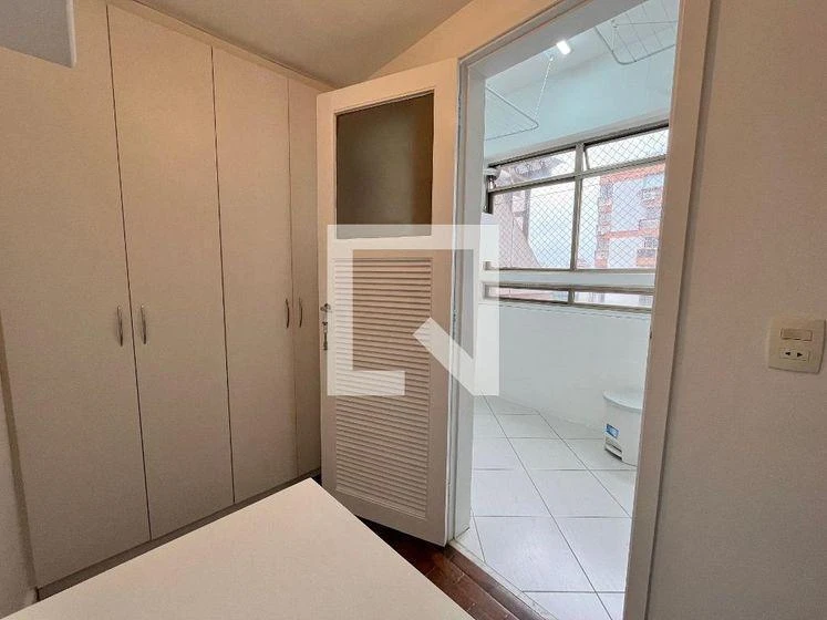 Гардеробная и 2 спальни: квартира 90 м² — photo 21