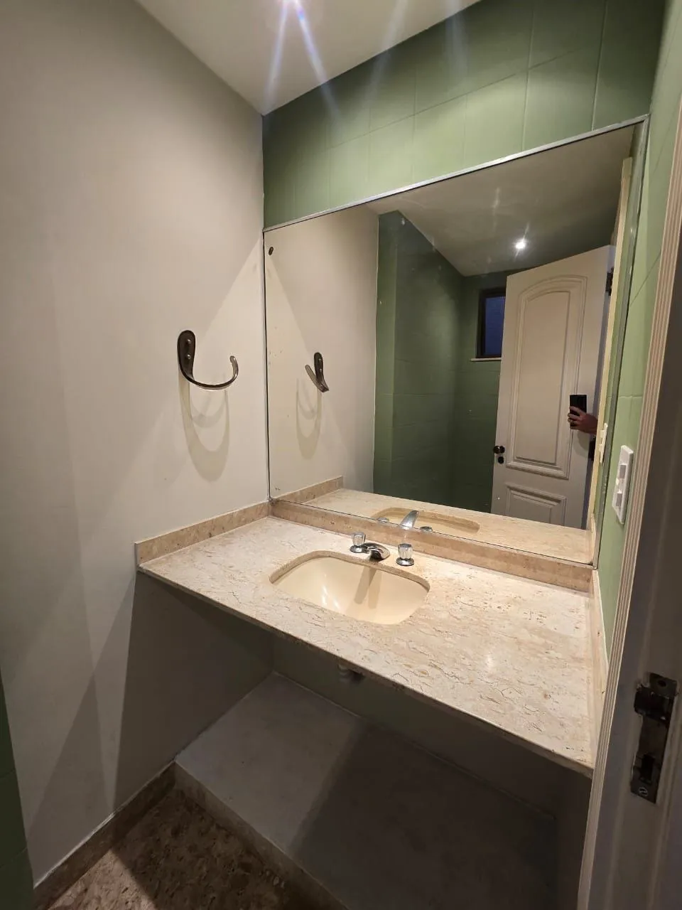 Apartamento com 3 quartos e 5 banheiros com varanda — photo 17