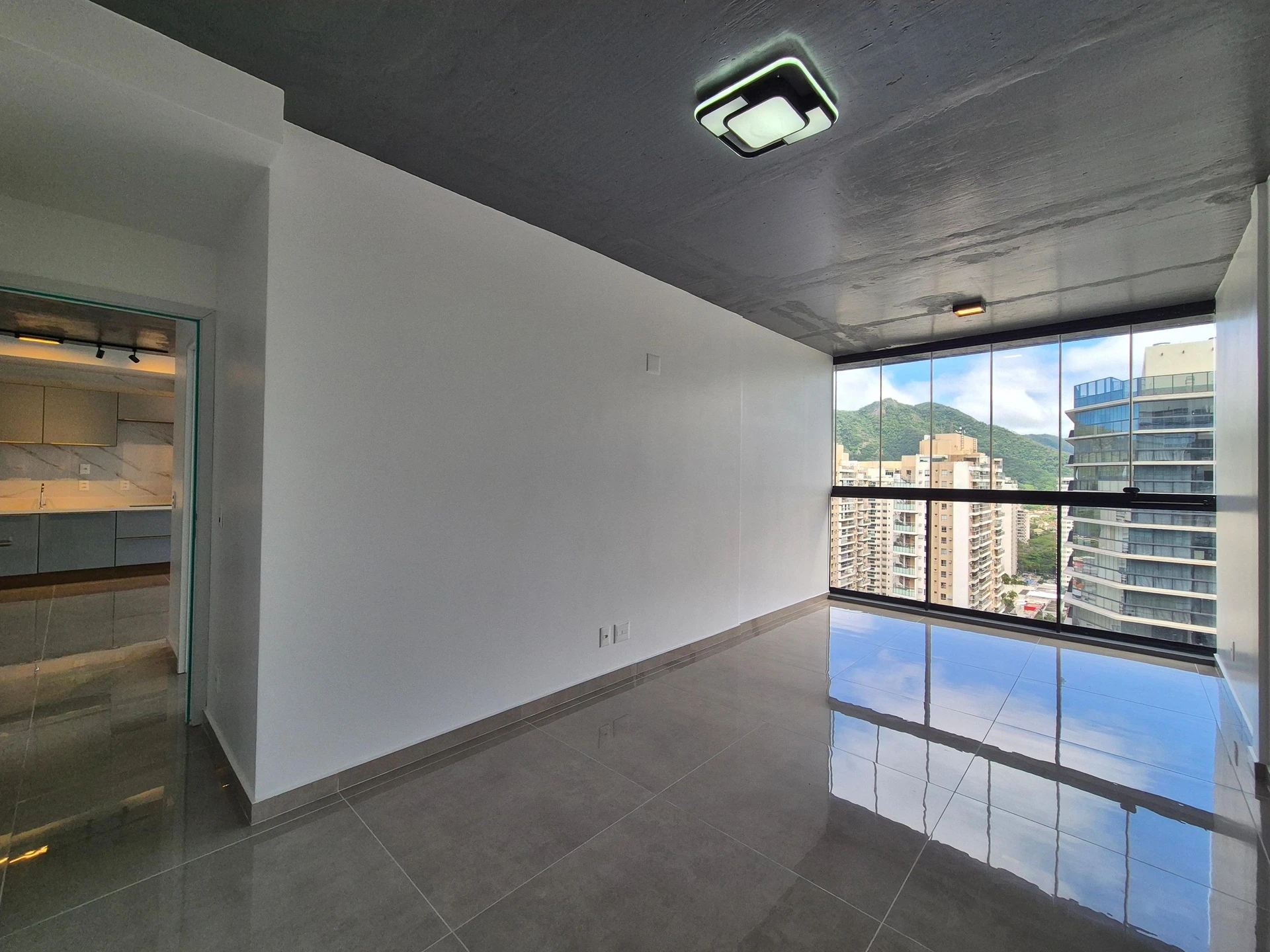 Washing machine in a 2-bedroom apartment, 84 m² — photo 24