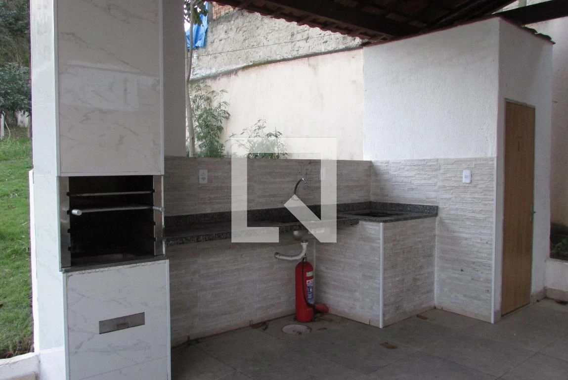 Apartamento mobiliado com 3 quartos e 2 banheiros — photo 34
