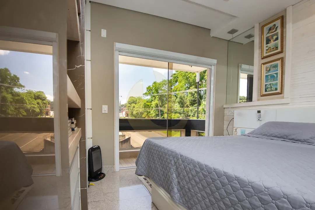 Furnished 860 m² house with 5 bedrooms and 10 bathrooms — photo 76