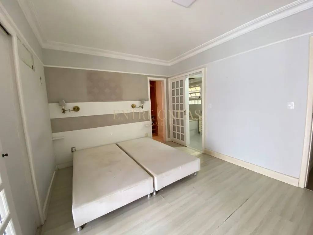 Home office in a 3-bedroom house, 170 m² — photo 32