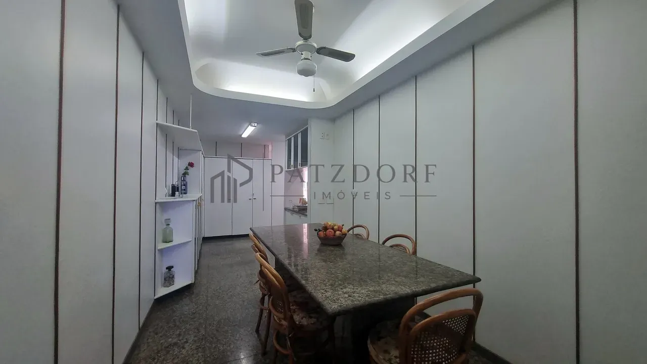 Apartamento 270 m² com 4 quartos e cozinha fechada — photo 18