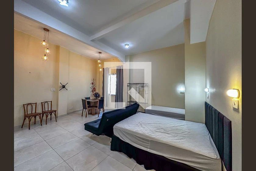 Квартира з 1 спальнею, компактною кухнею та душем у склі — photo 8