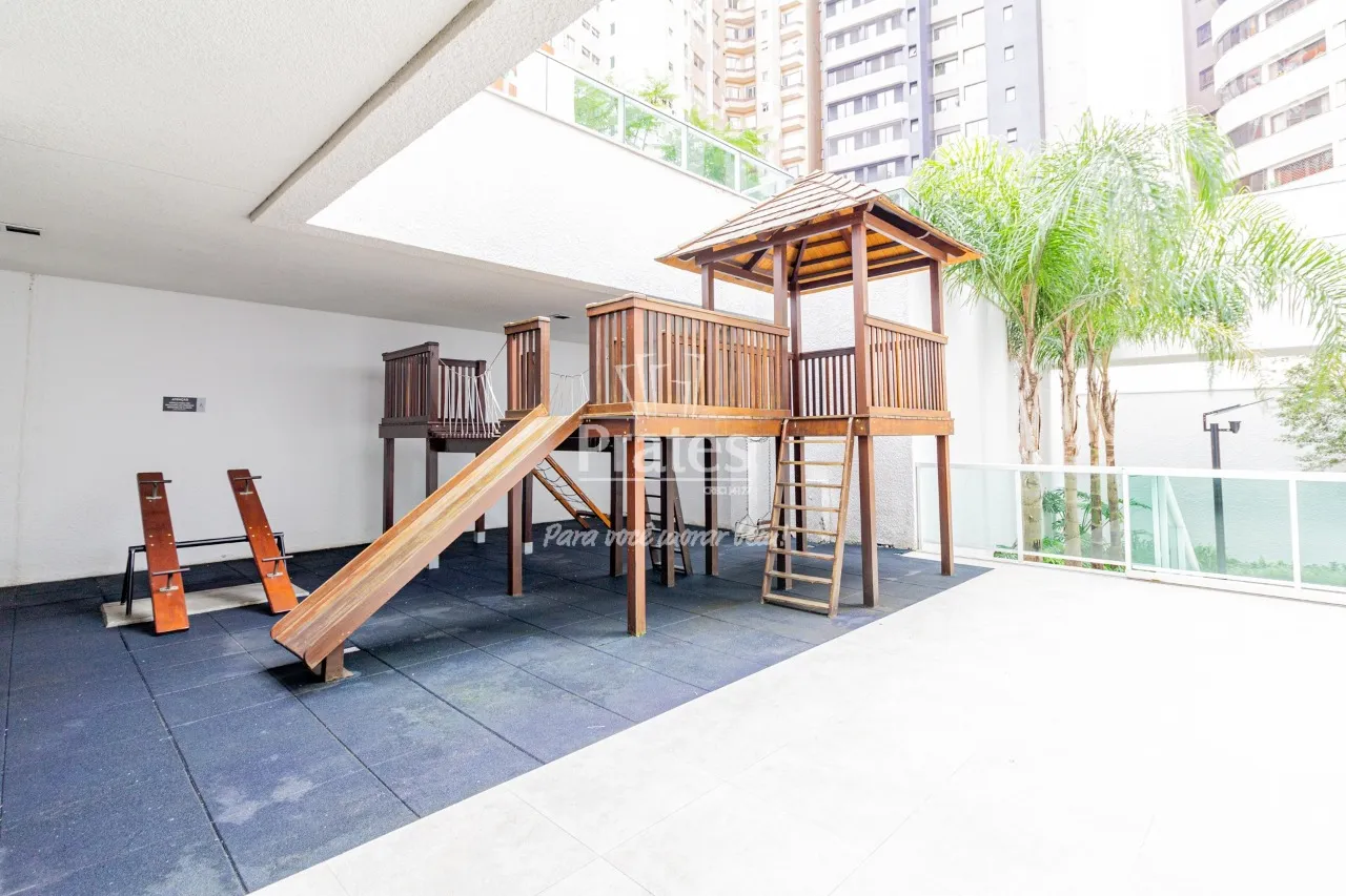 3 en-suite bedroom apartment with 3 parking spots 426 m² — photo 24
