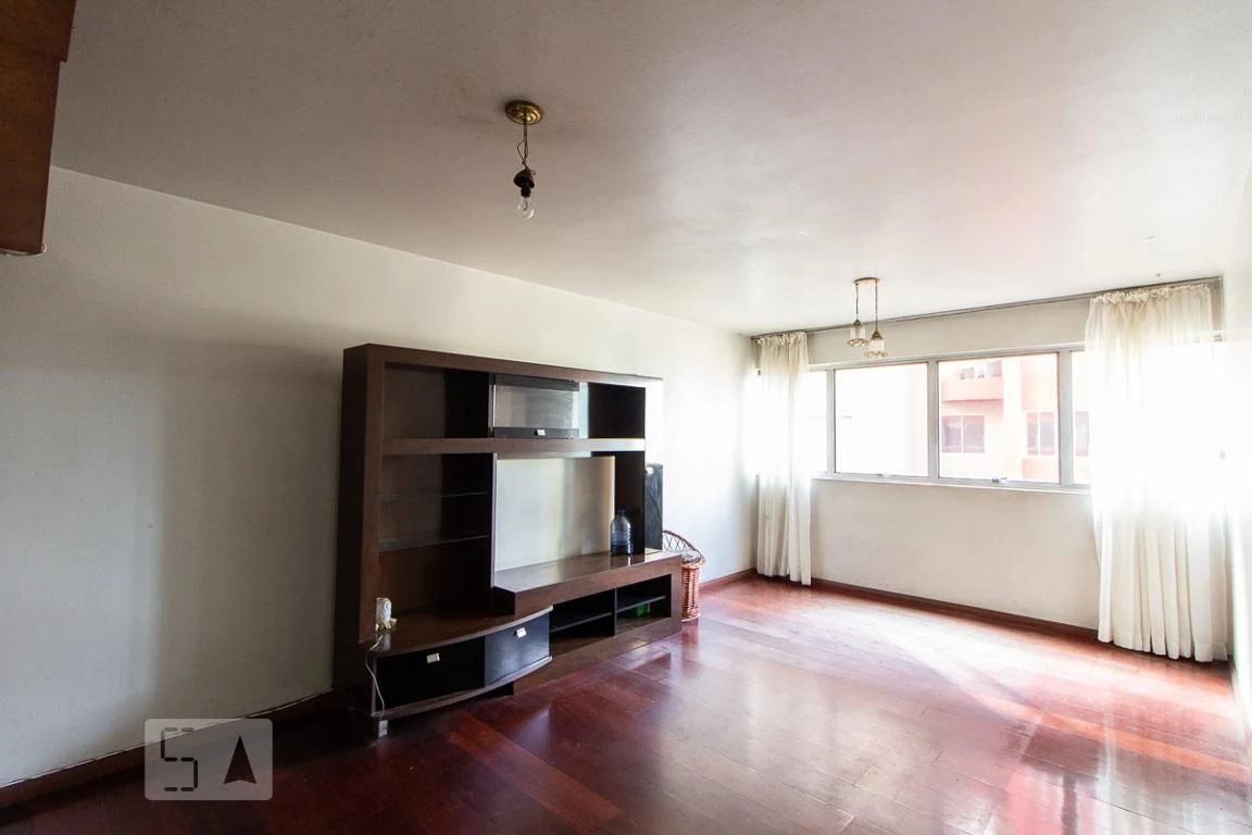 94 m² apartment with a home office and a washing machine — photo 6