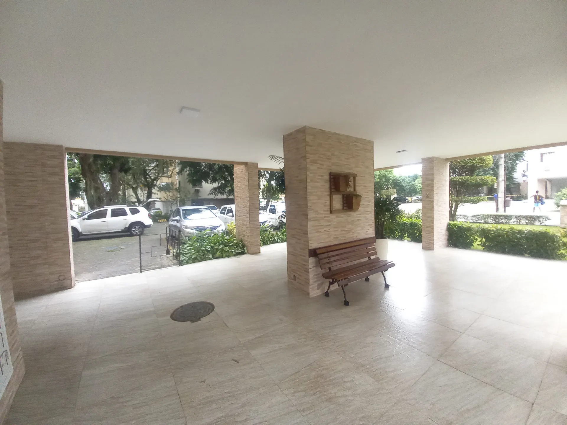Apartment on the 3rd floor with wood or laminate floors — photo 11