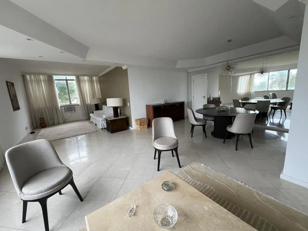 Apartamento mobiliado com 2 quartos e 3 banheiros — photo 7