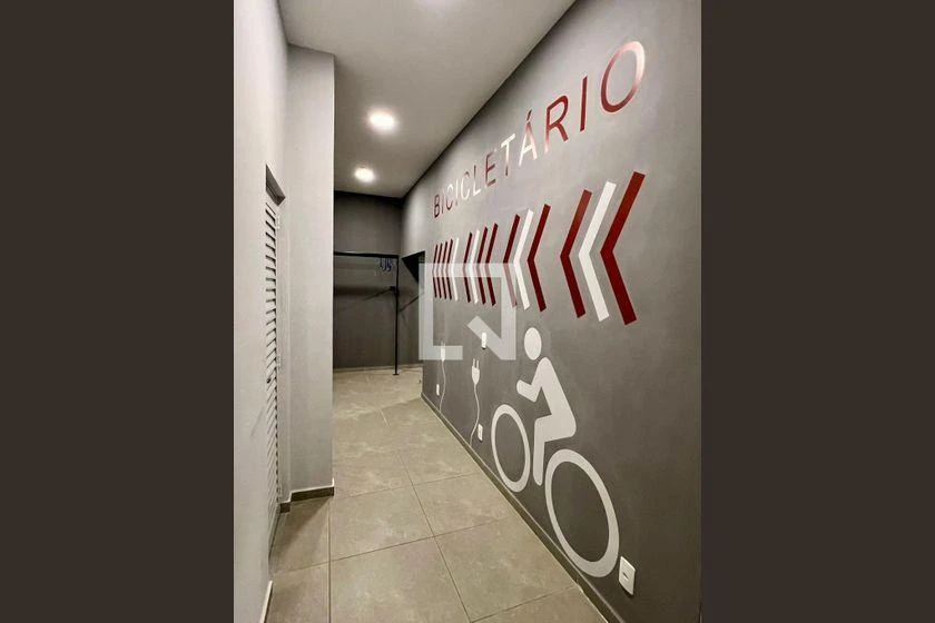 Monoambiente con espacio de home office en Rio de Janeiro — photo 22