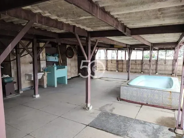 Apartamento de 3 quartos em condomínio com piscina — photo 68